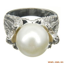 長(zhǎng)潤(rùn)首飾制品廠(chǎng) 匠心打造R0660 S01戒指，金銀珠寶與玉器的完美交融